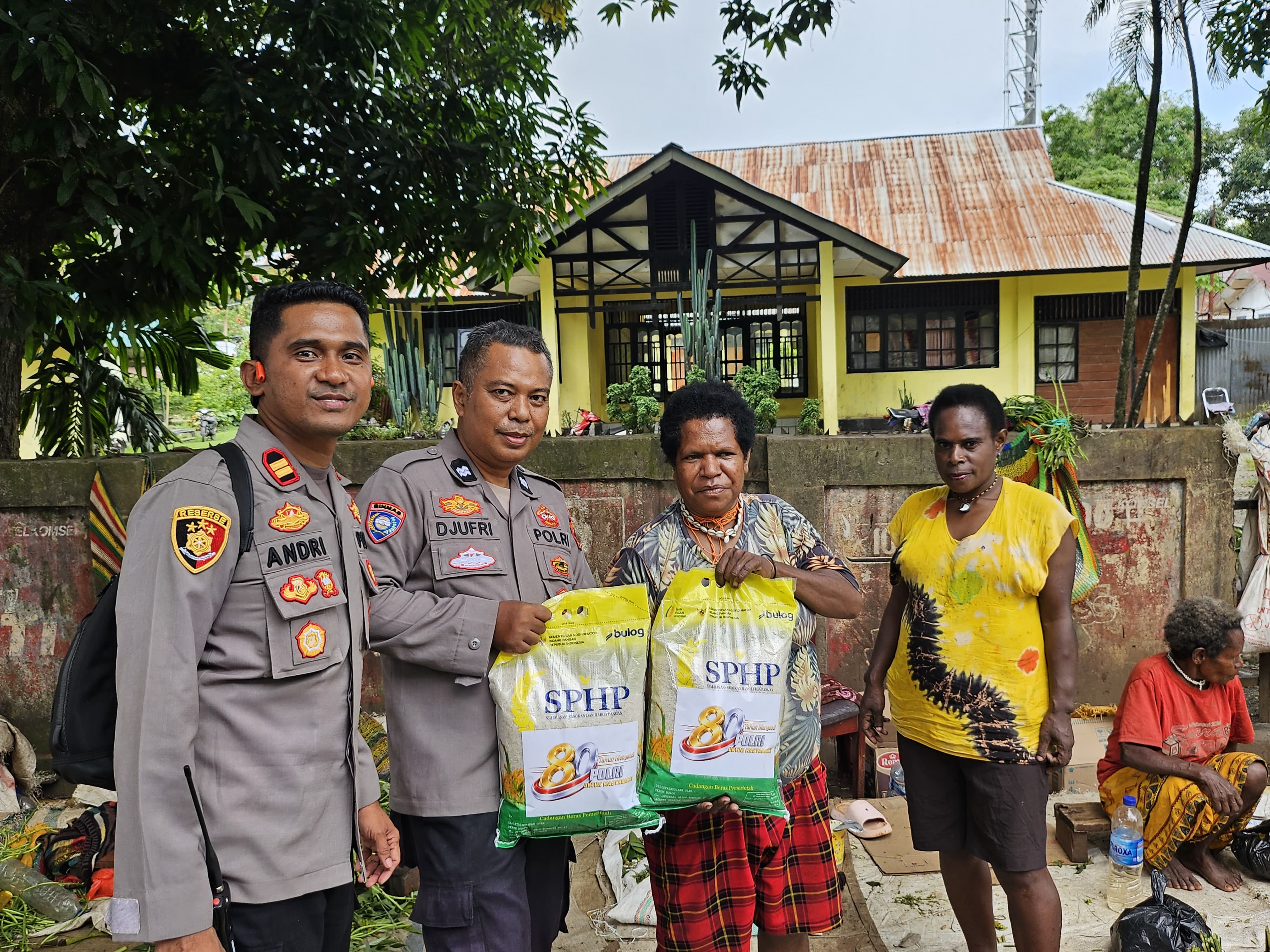 Foto Berita
